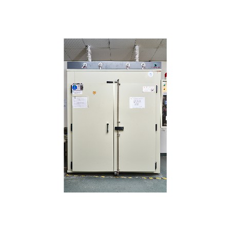 High temperature baking box